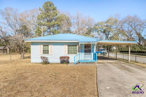 205 Georgia Avenue Fort Valley GA 31030