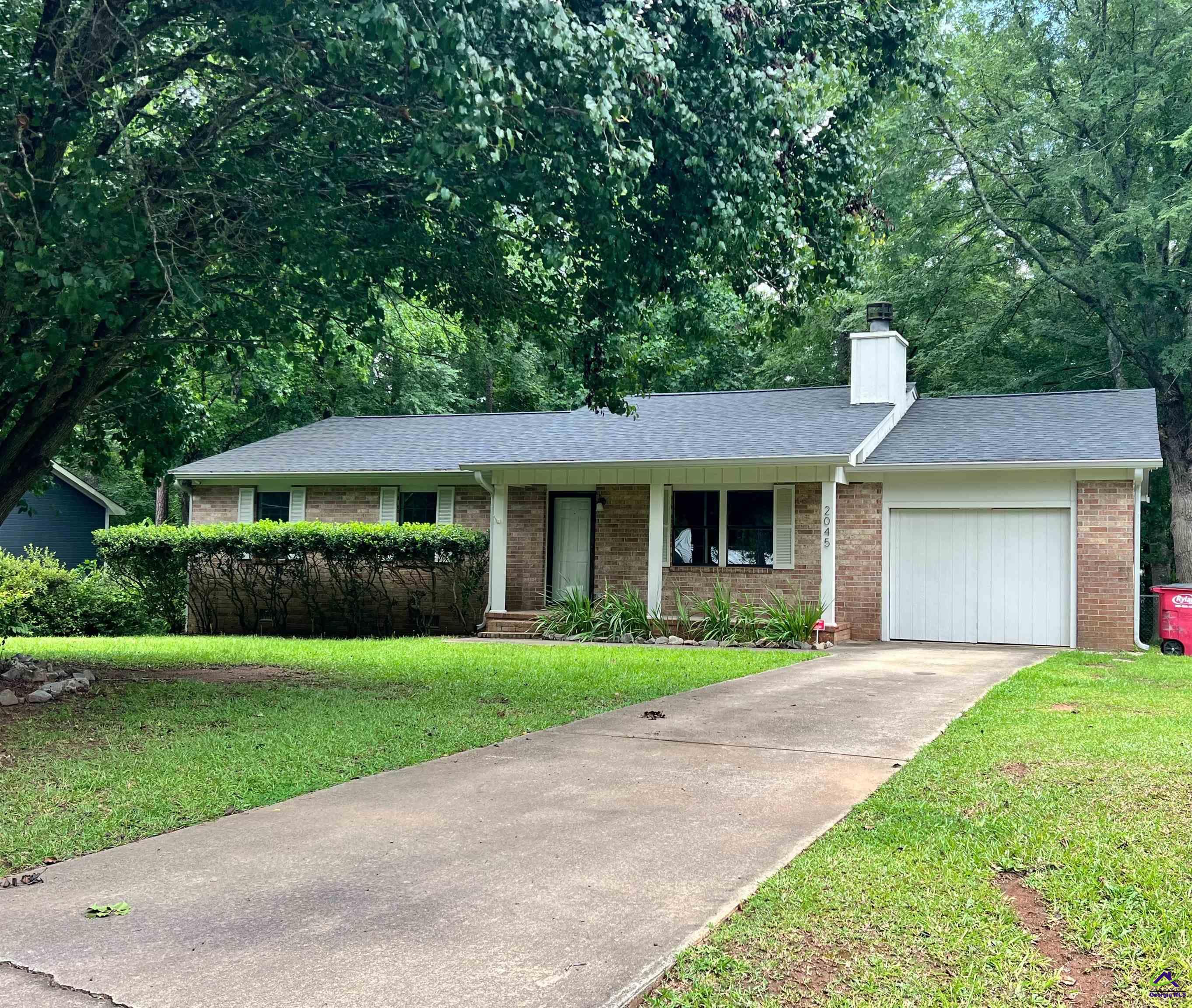2045 Greentree Parkway