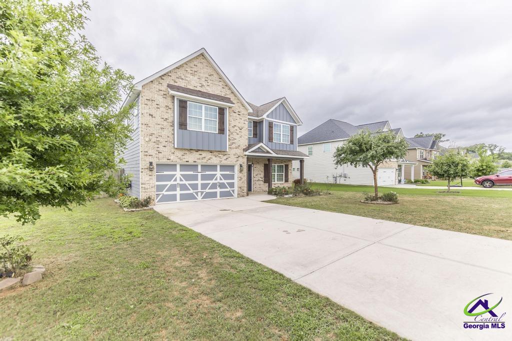 203 Amberley Court