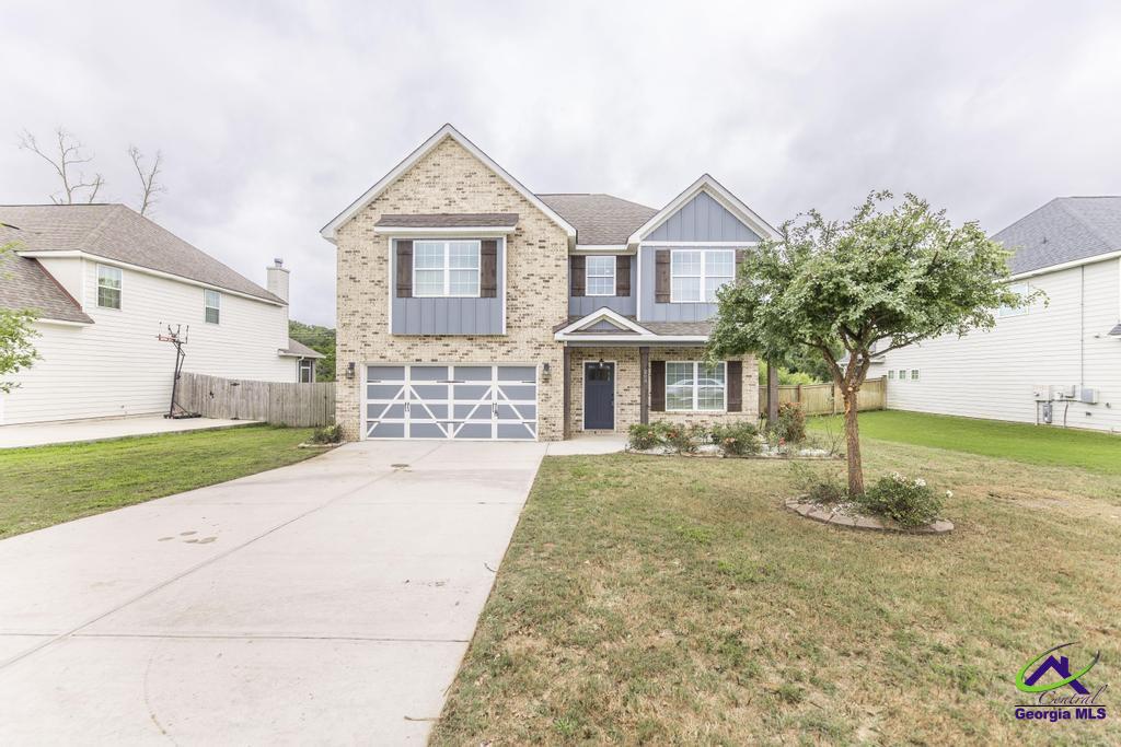 203 Amberley Court
