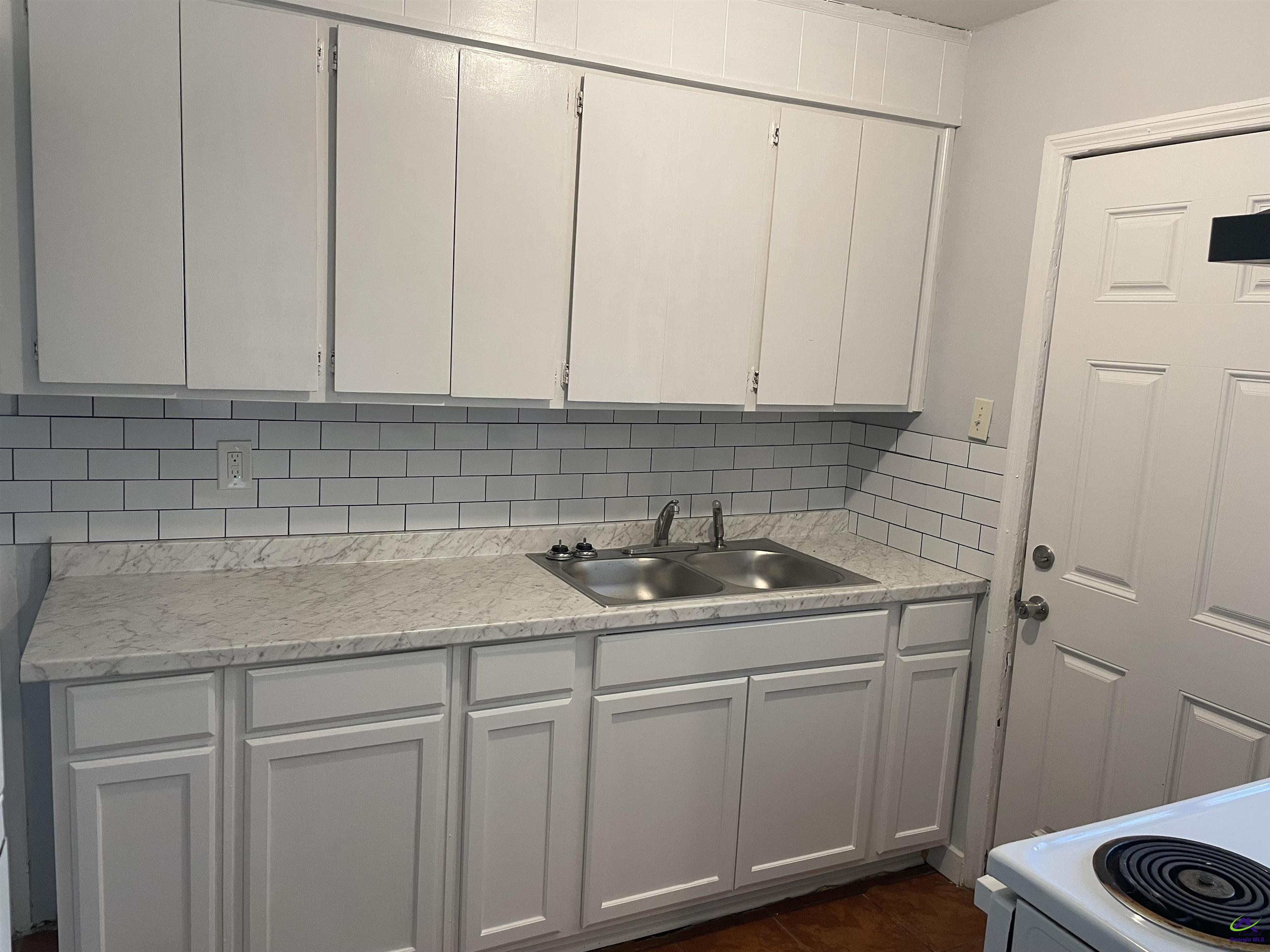 216 Meadowdale Drive