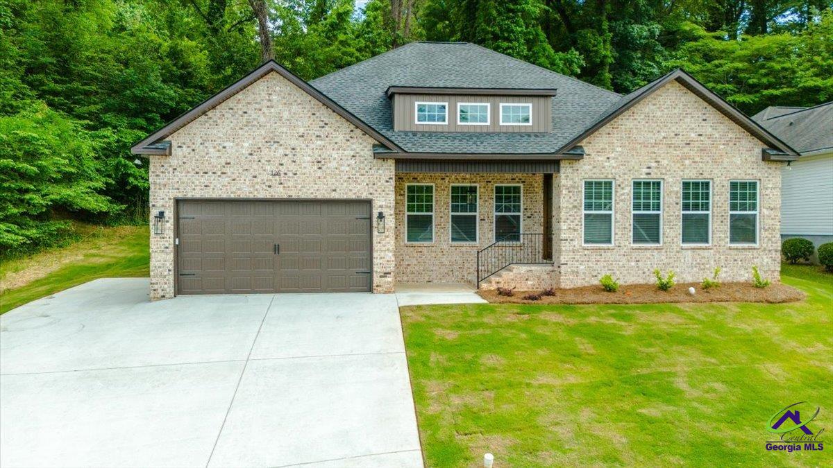 126 Sugarloaf Circle