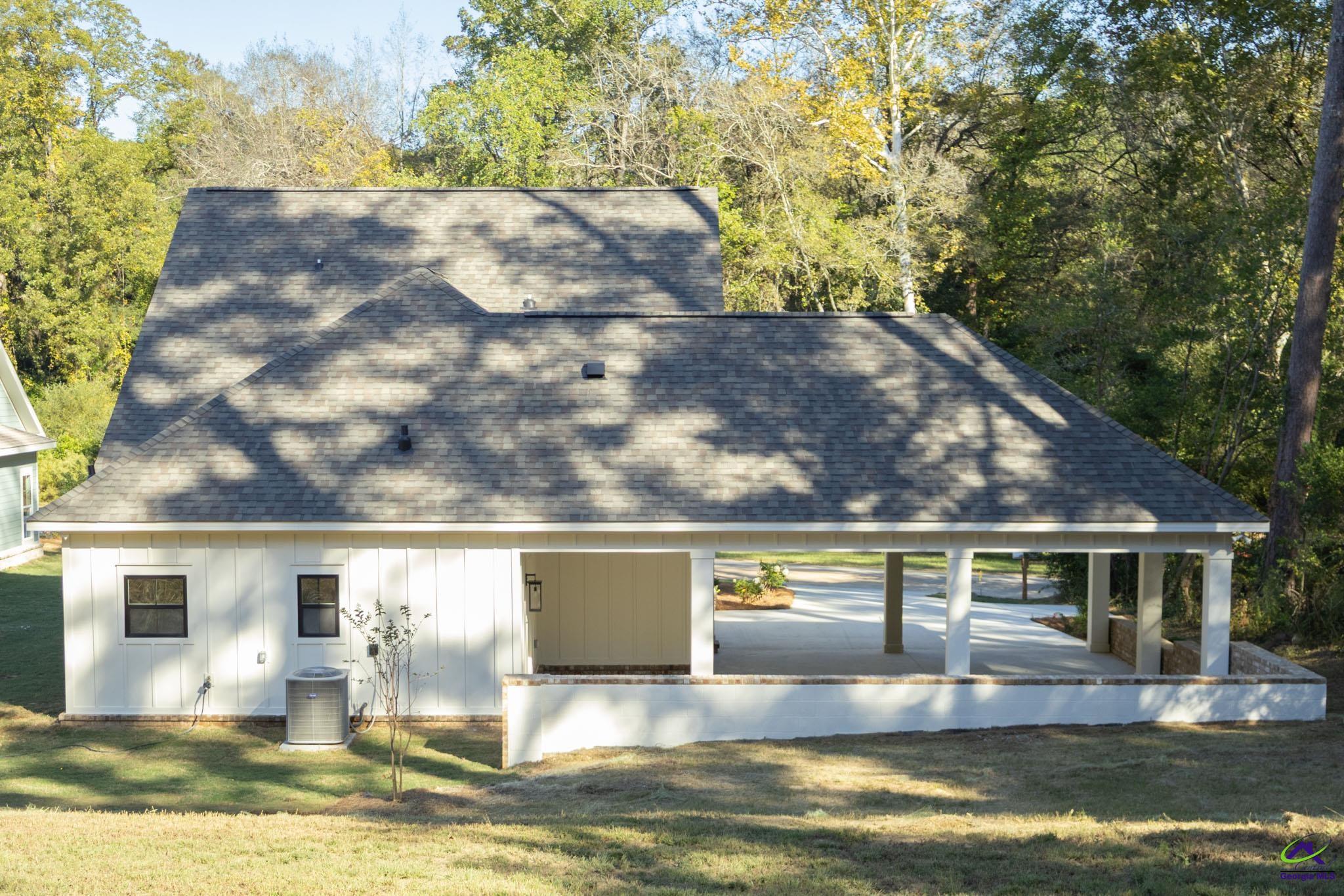 903 Massee Lane