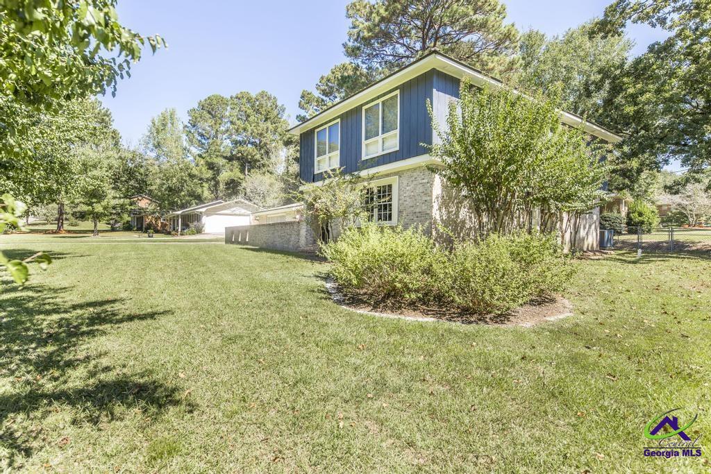 1475 Maplewood Drive