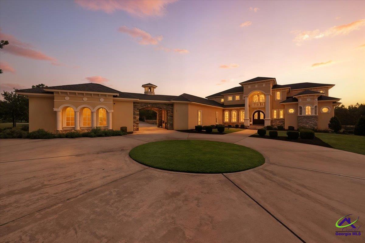 1011 Eagle Feather Trail