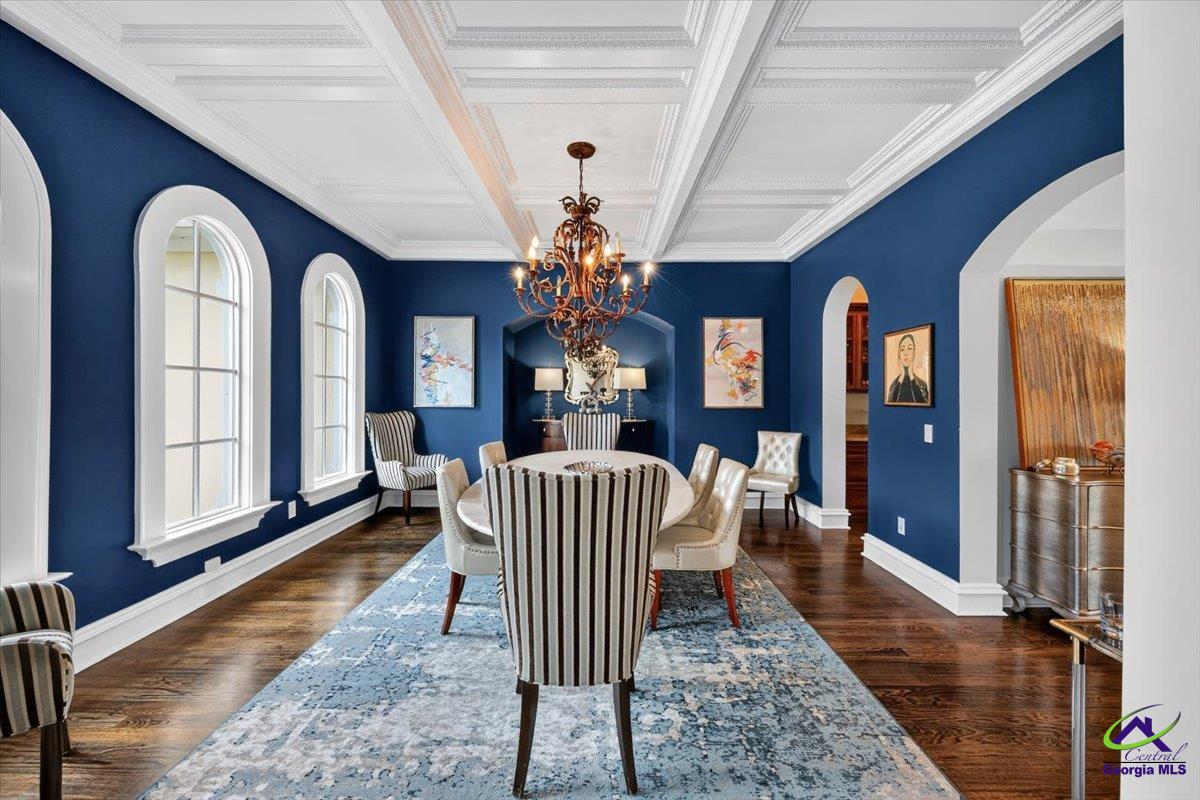1011 Eagle Feather Trail