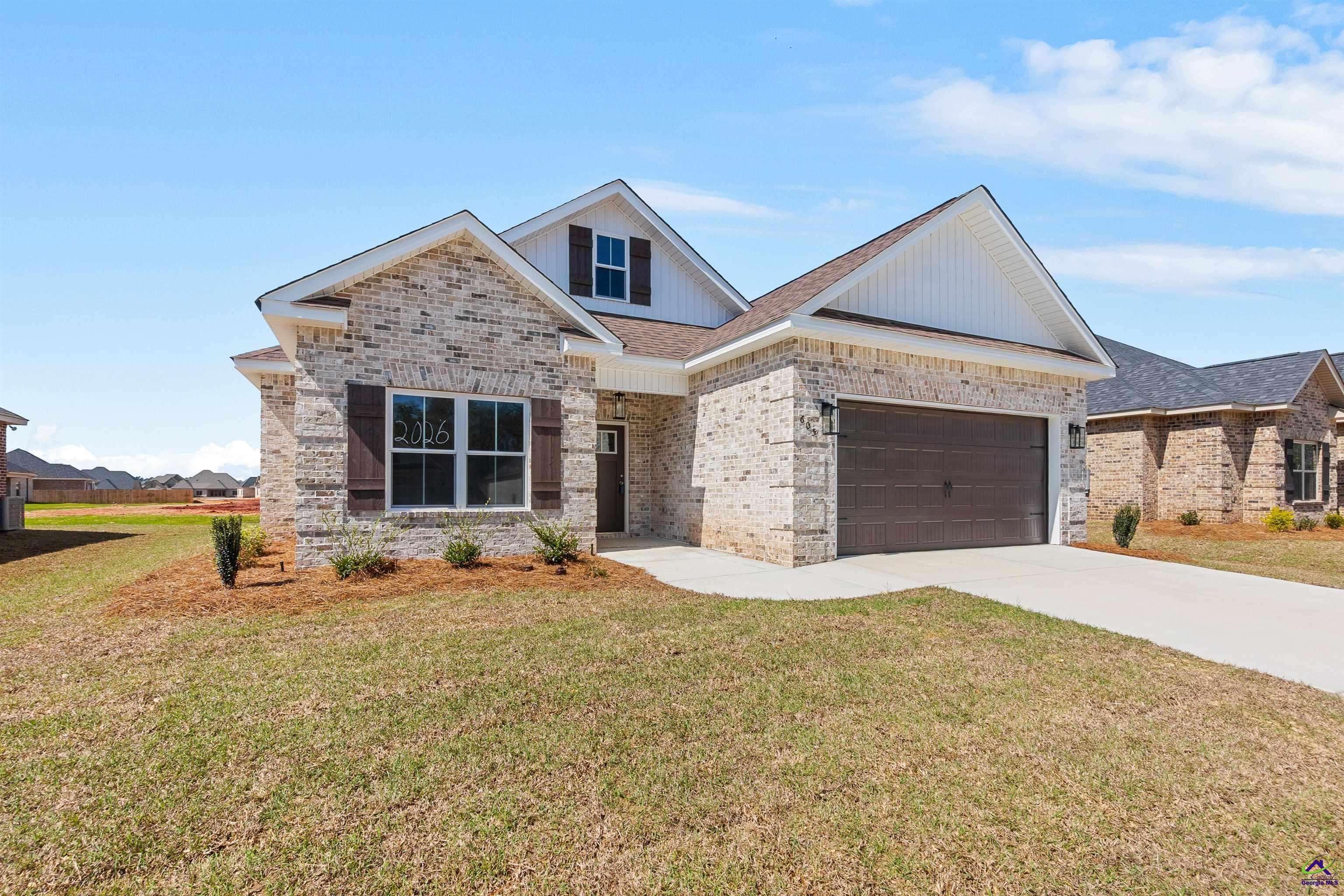 605 Bristleleaf Path