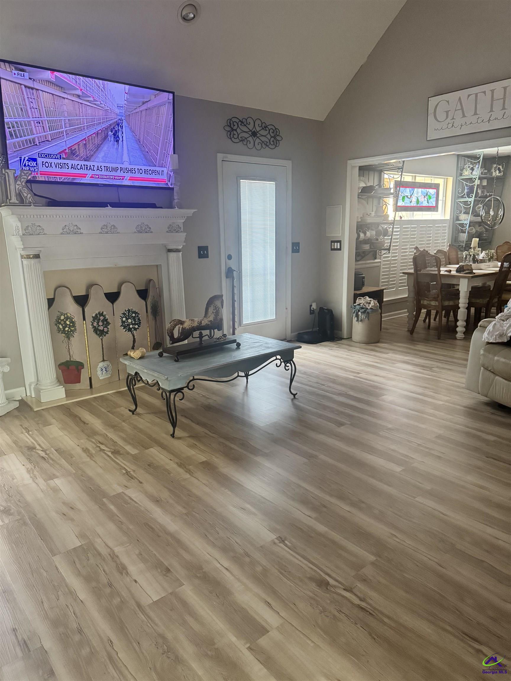 313 Victoria Circle