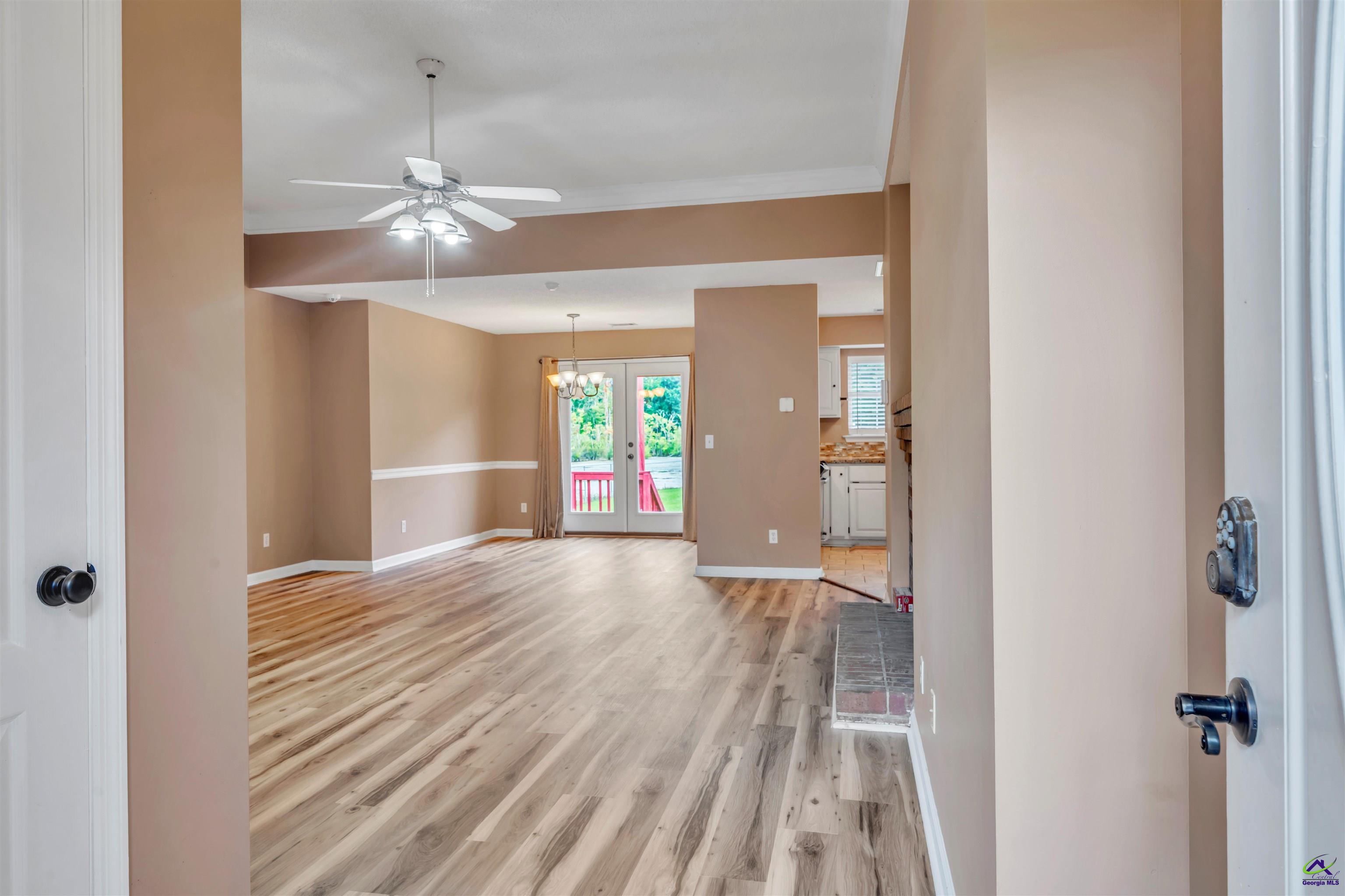 1214 Willow Bend
