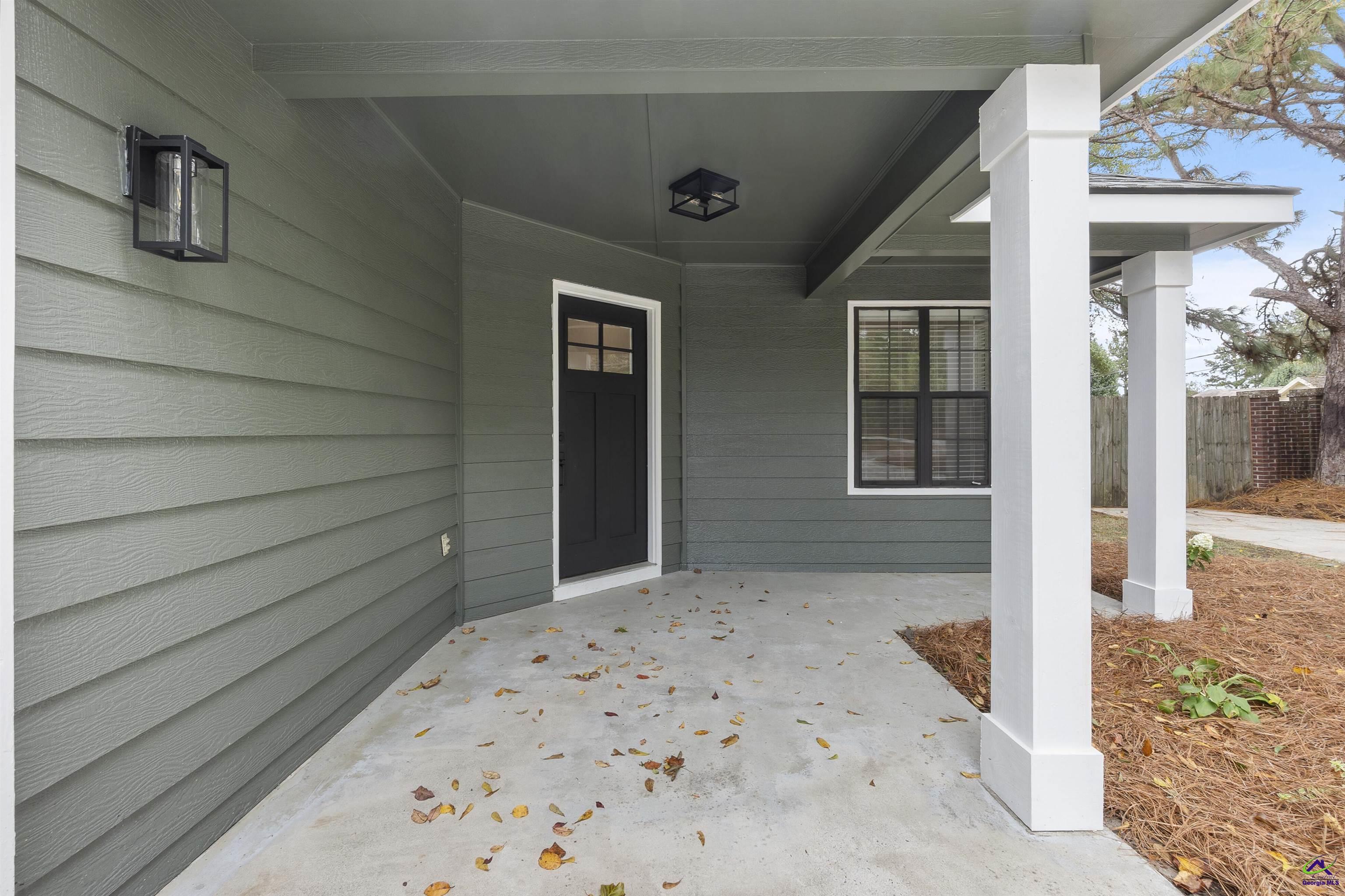 100 Pebblebrook East