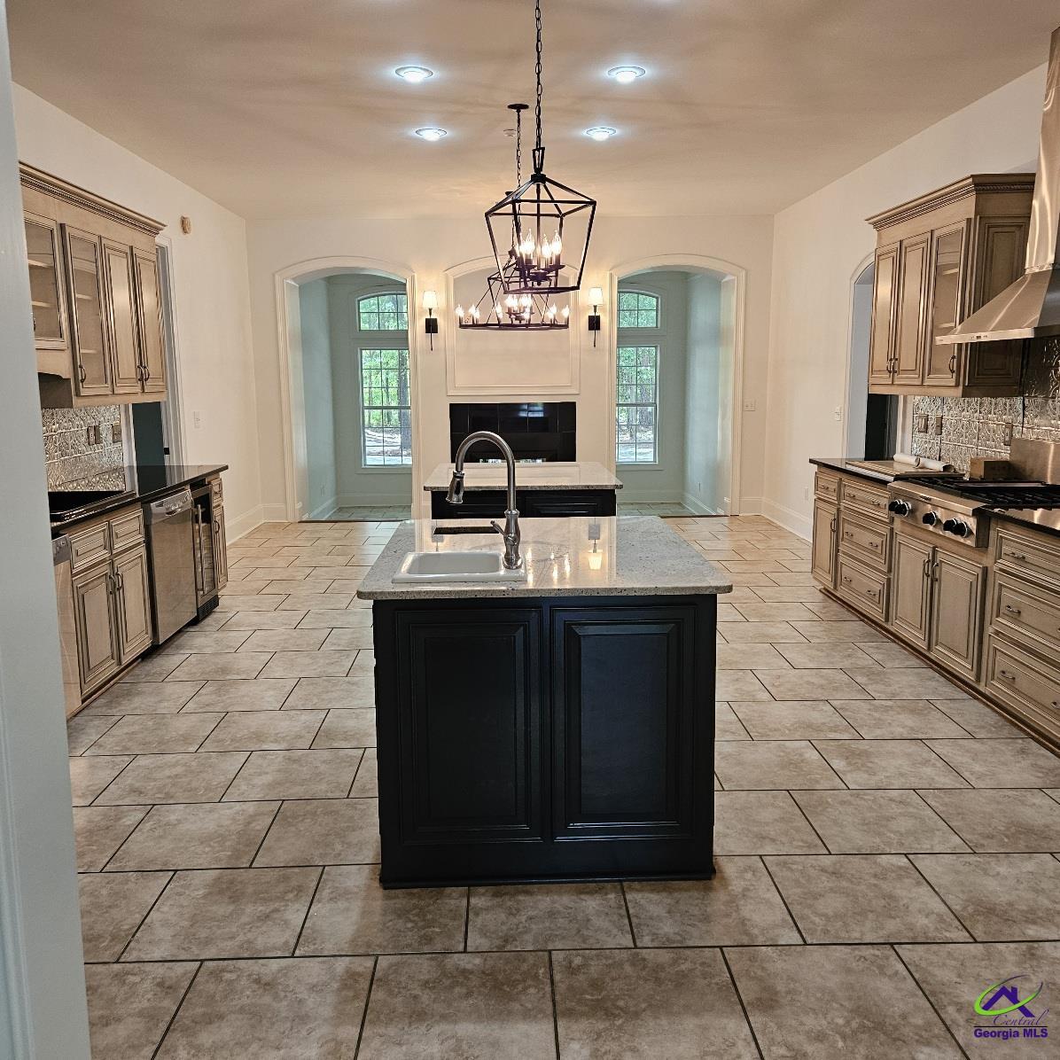 207 MILL POND CHASE