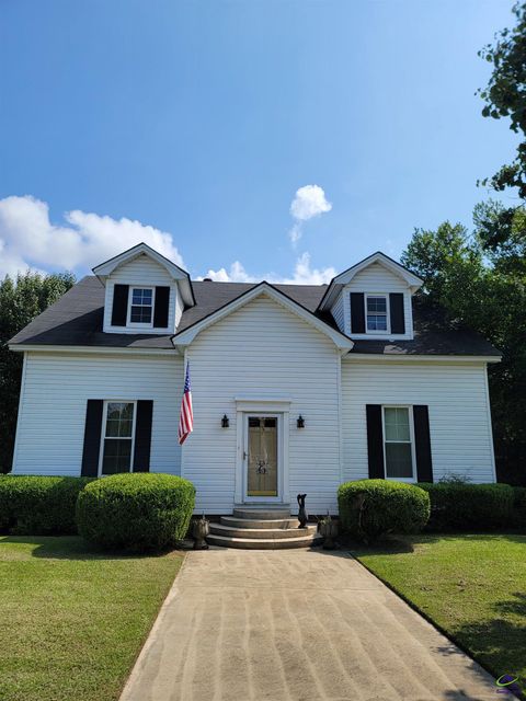 51 Merritt Street Hawkinsville GA 31036