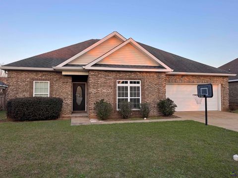 129 Manchester Lane Byron GA 31008