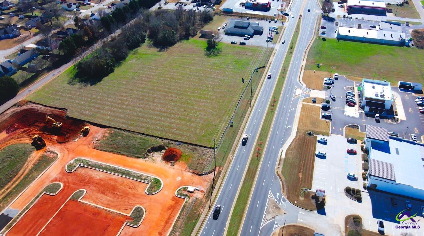 1280 Houston Lake Rd