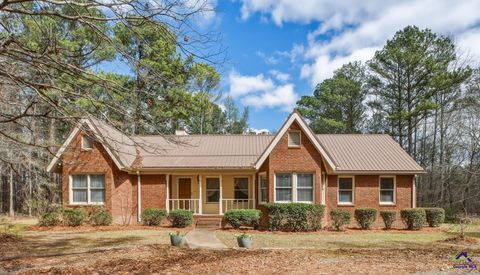 472 Graham Woods Circle Gray GA 31032