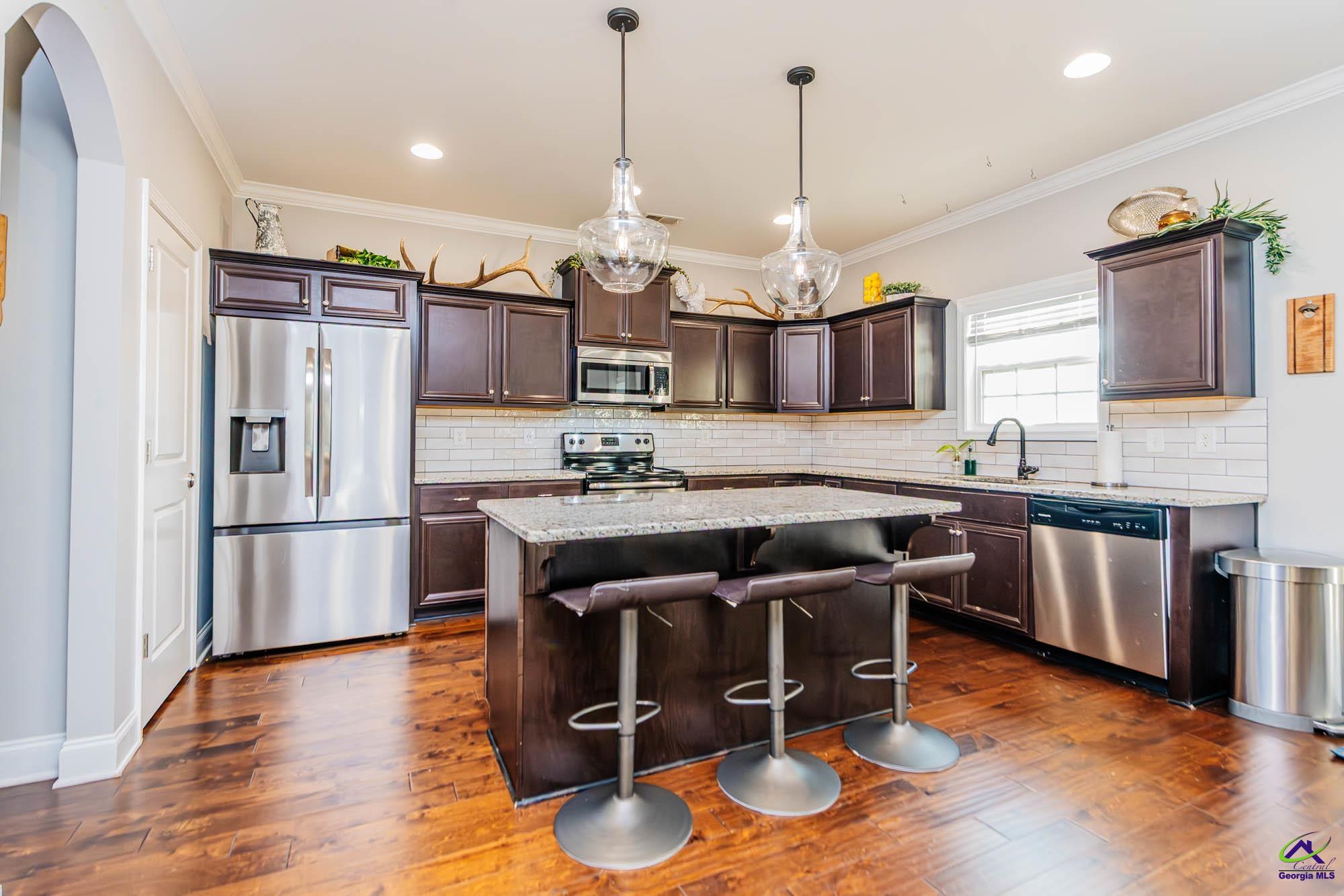 404 Rolling Acres Drive