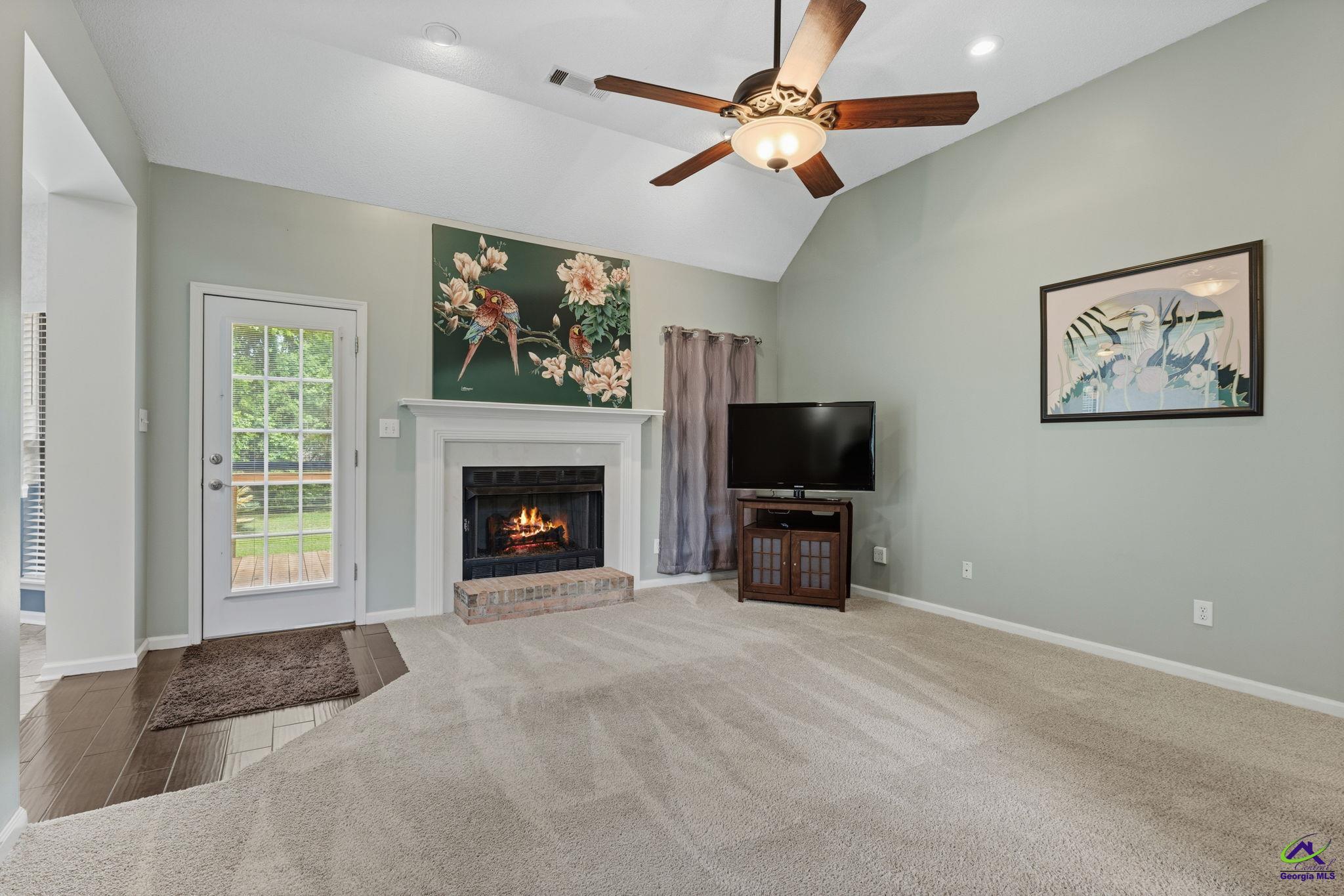 105 Gleneagle Drive