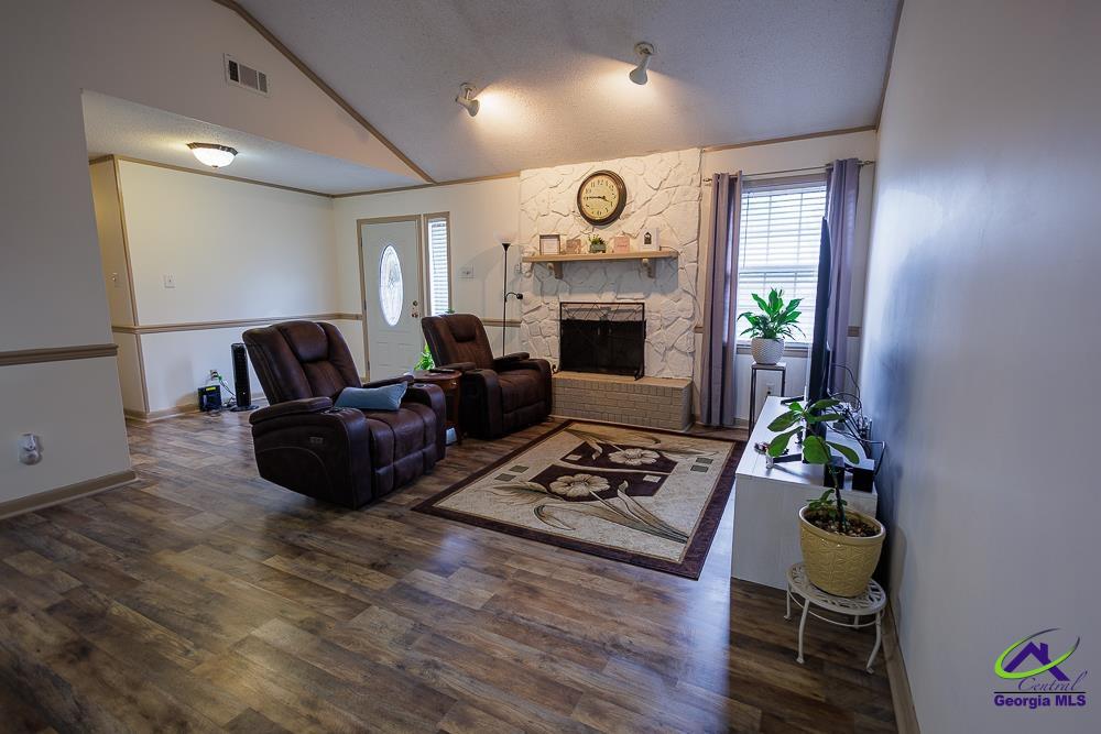 117 Melody Lane