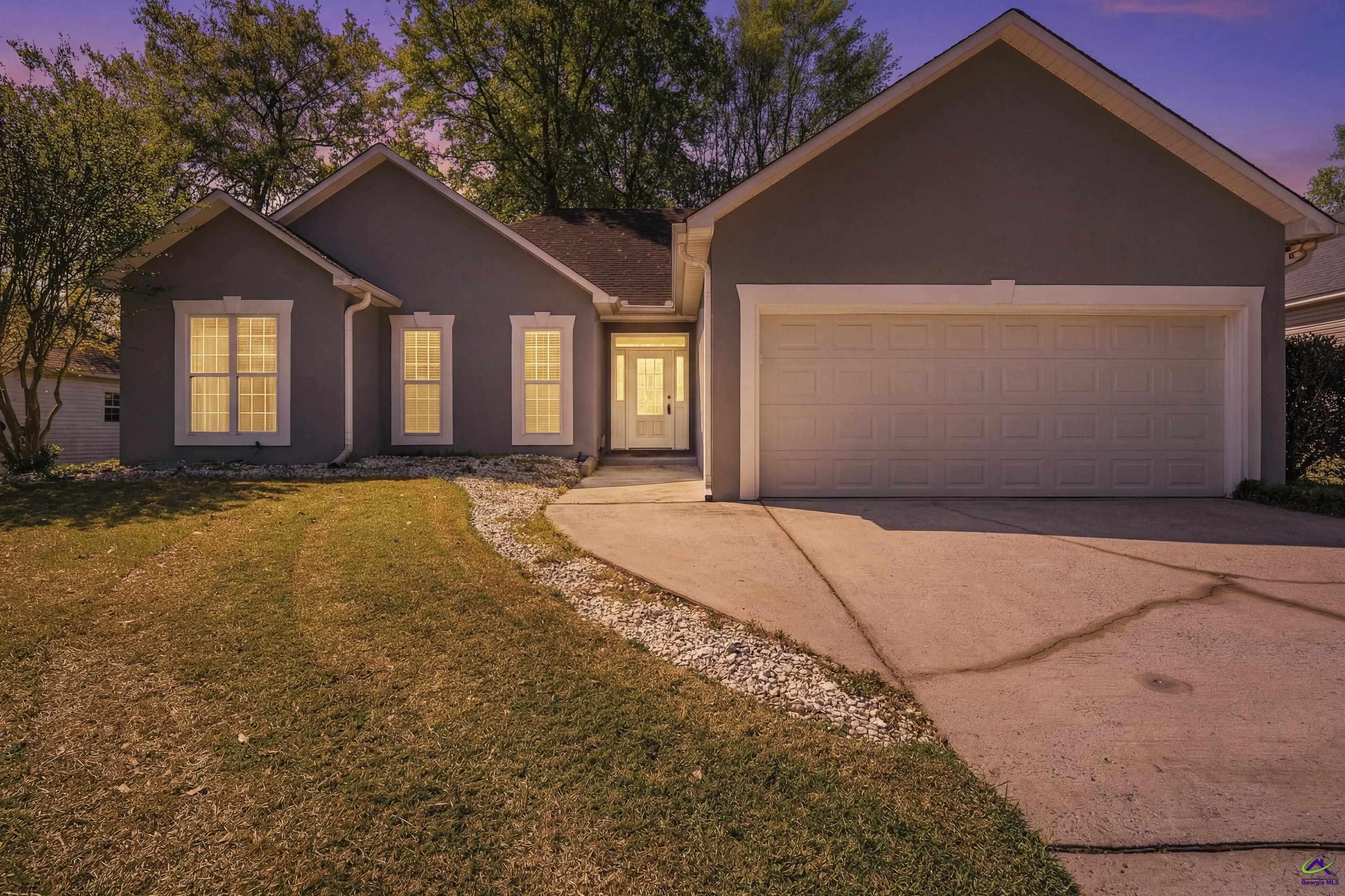 512 Ferncliff Terrace