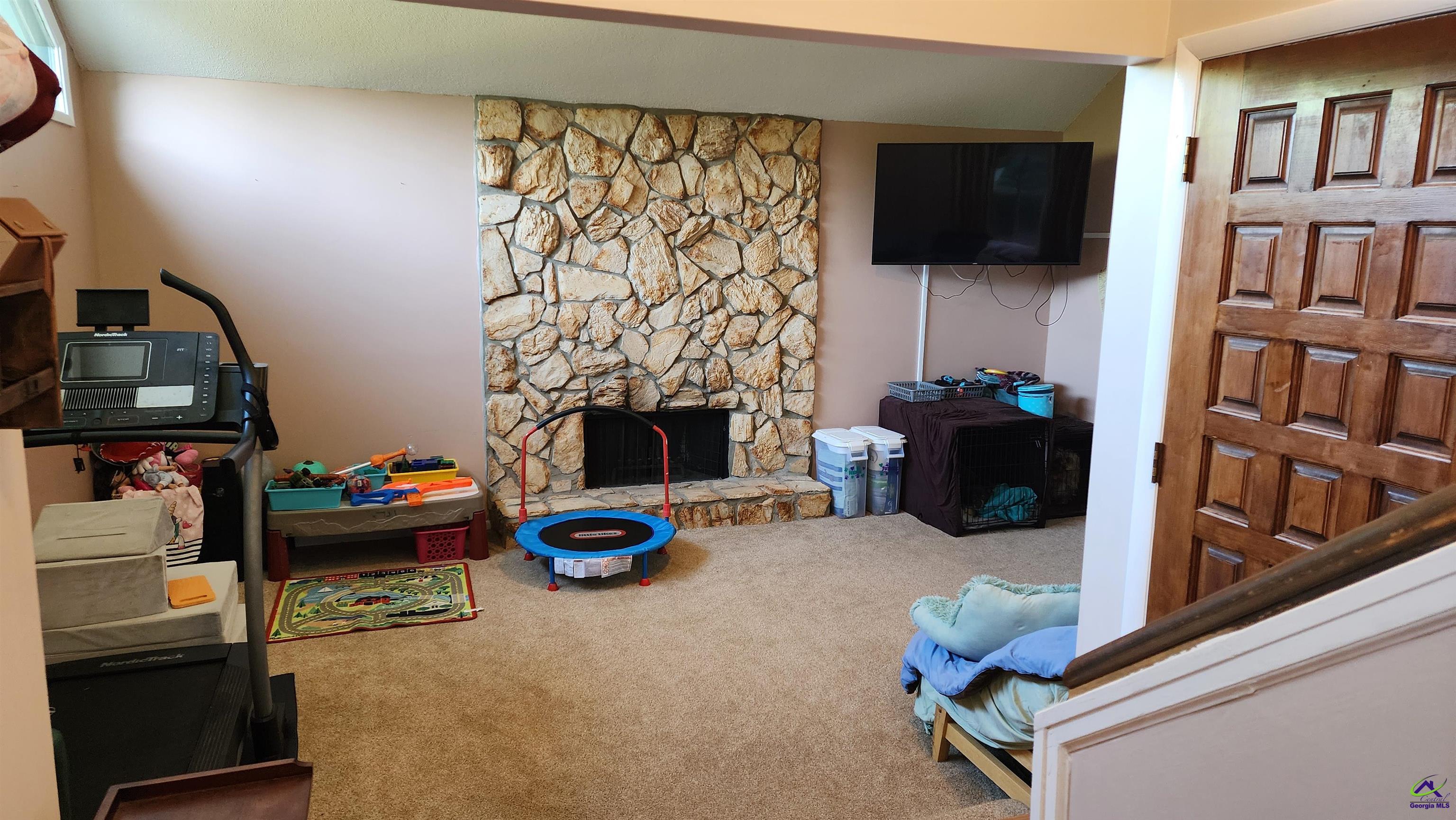 6403 Stapleton Road