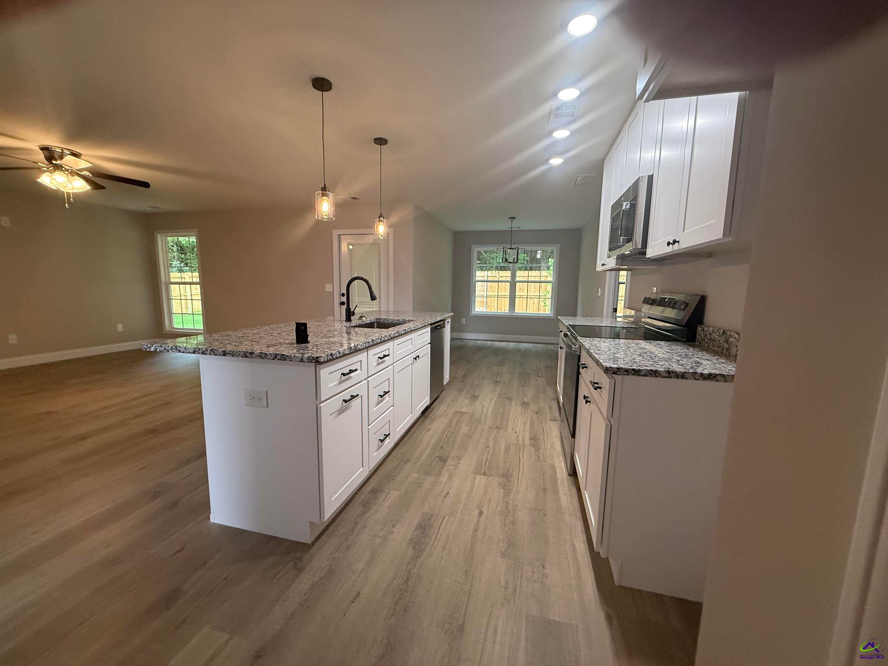 211 Sutton Dr.