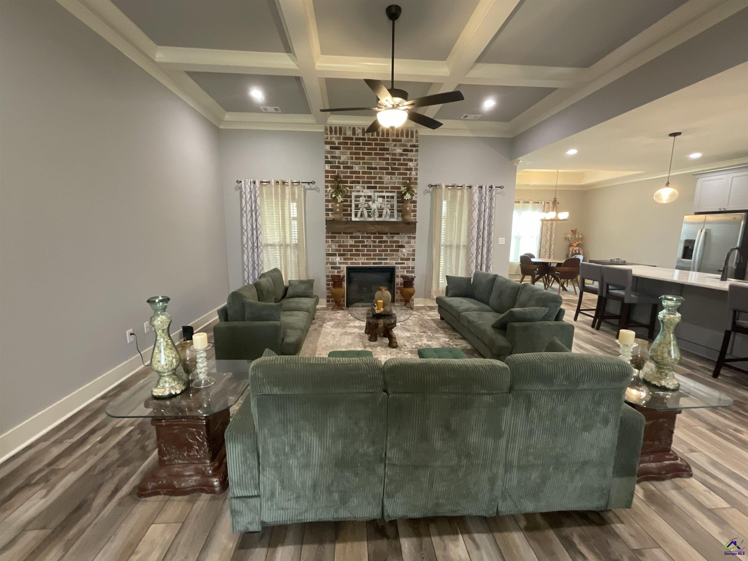 127 Woodwinds Court