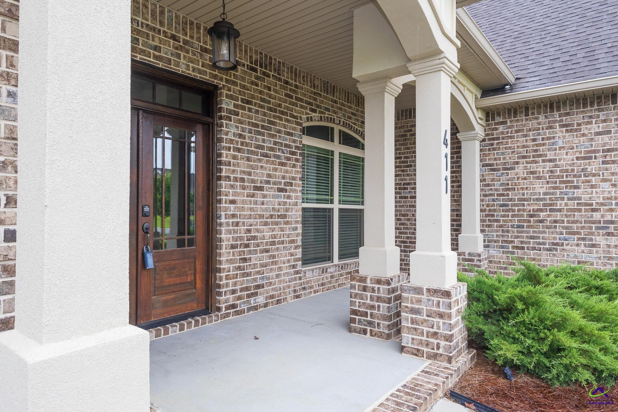 411 Stonegate Trail