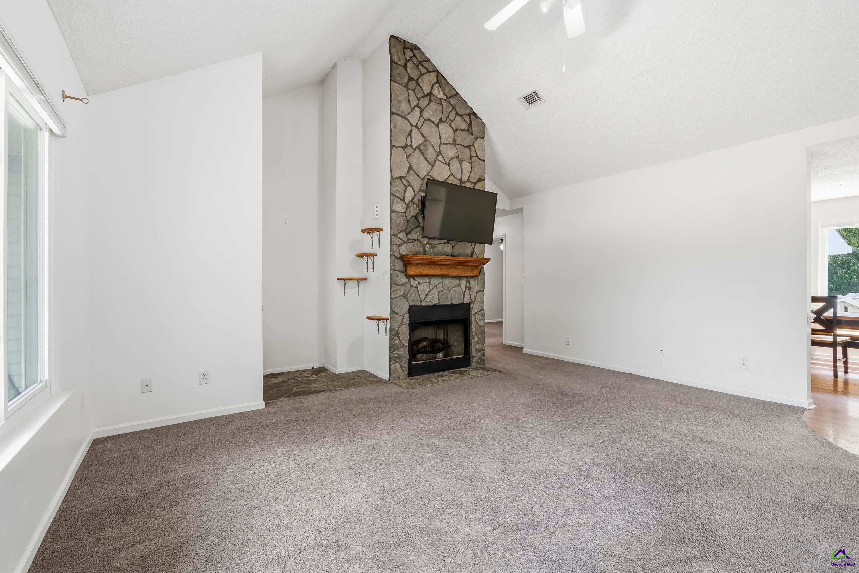 23 Breeze Point