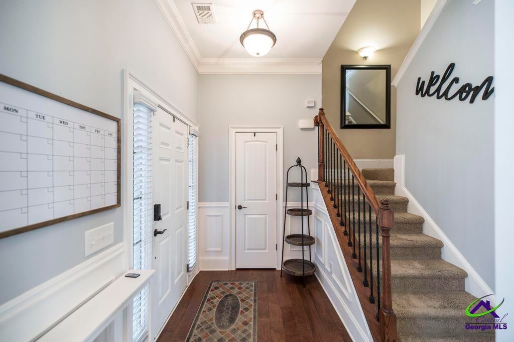315 Devon Court