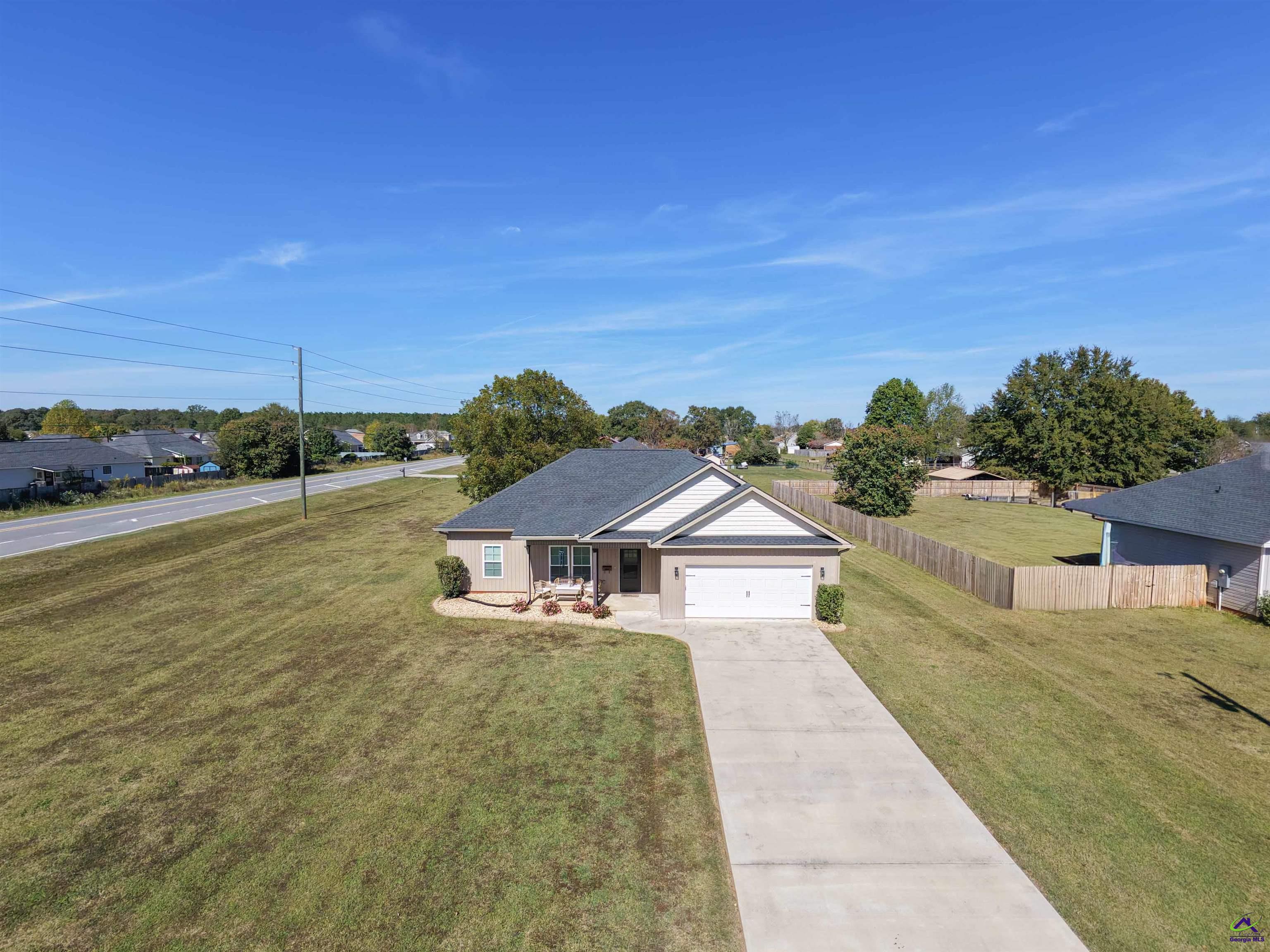 108 Summit Dr