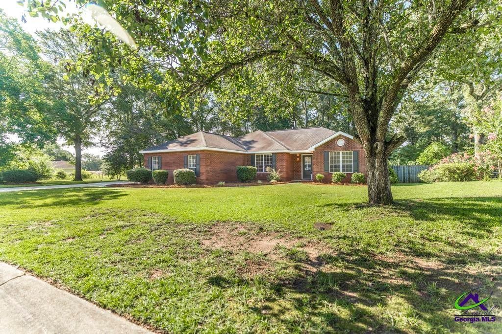 227 Crestwood Circle