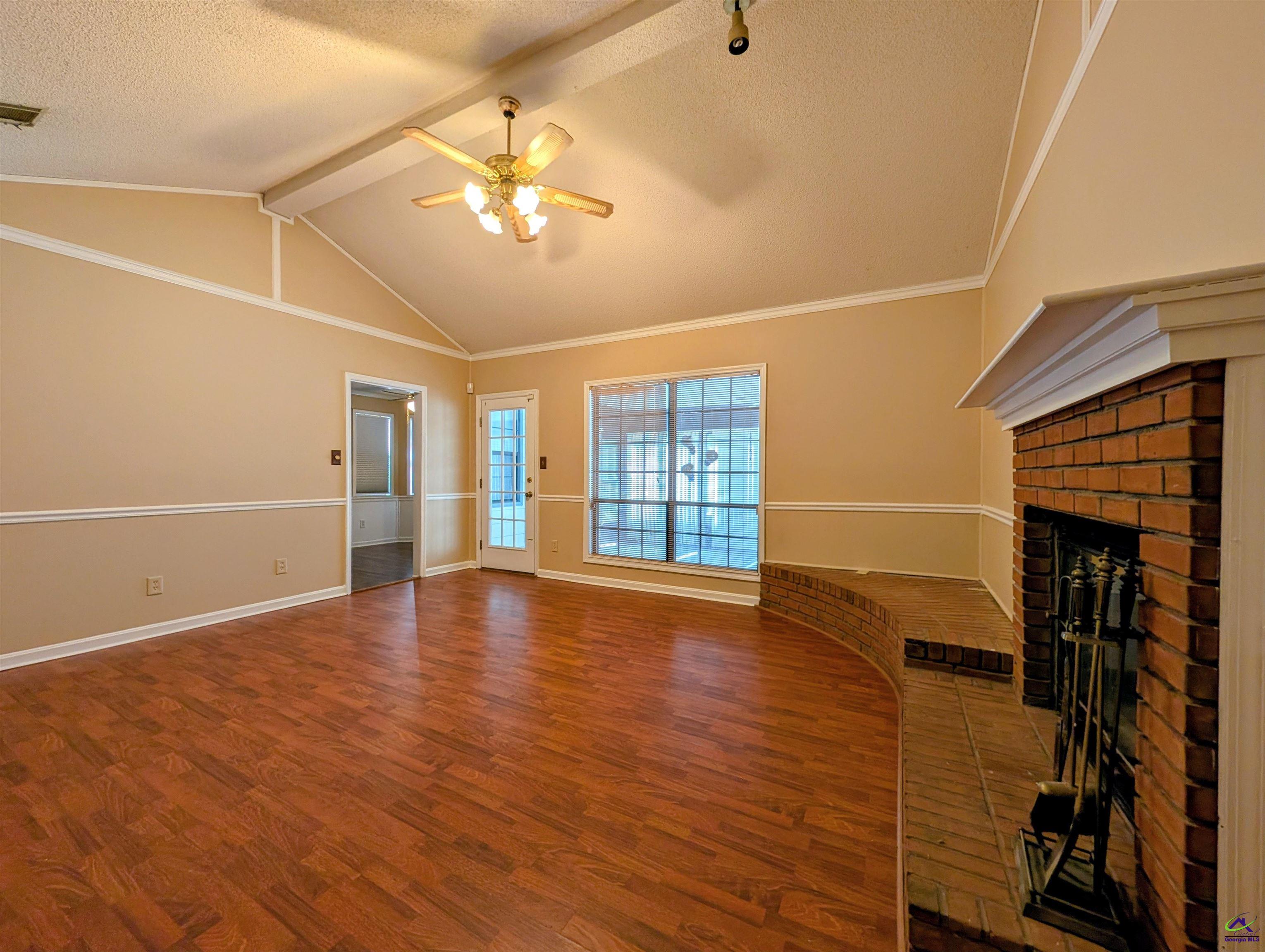 327 Bonnie Drive