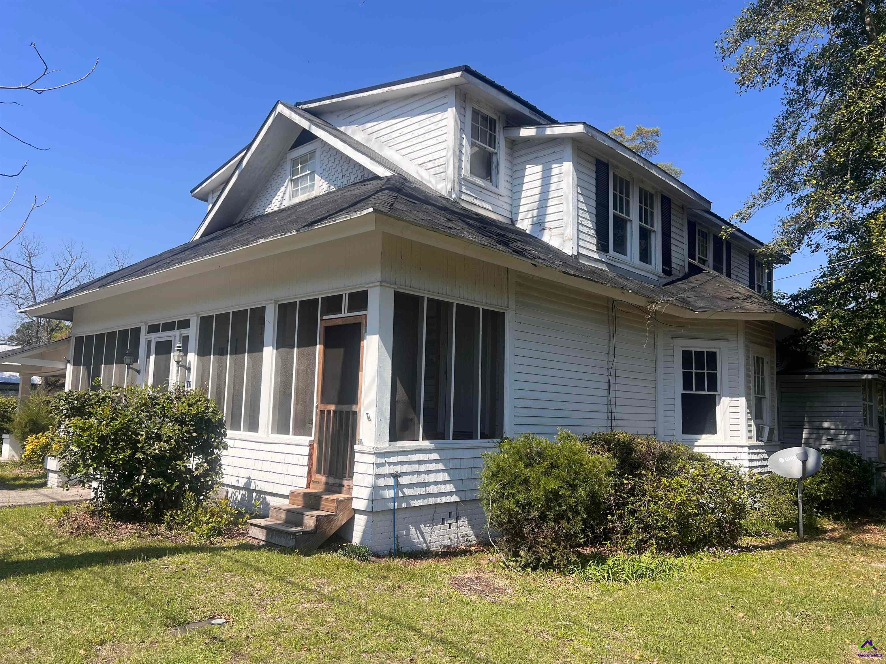 215 Bethel Street