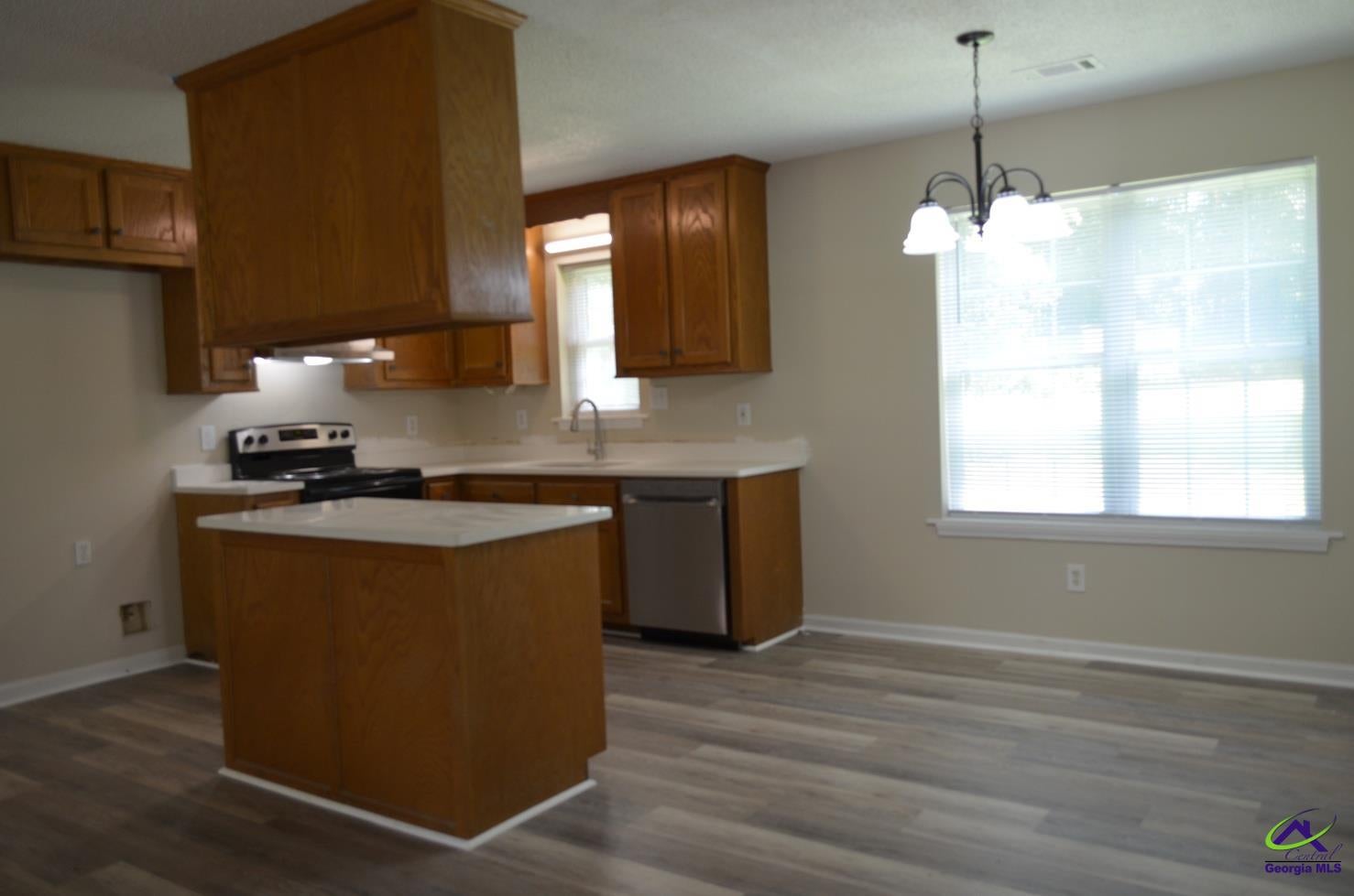 79 N Camp Drive