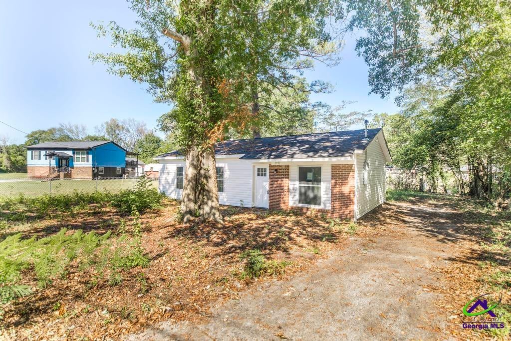 2991 Deeb Drive