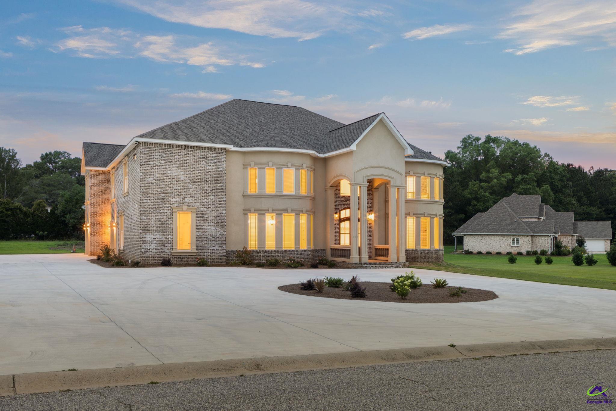 203 Highland Park Drive