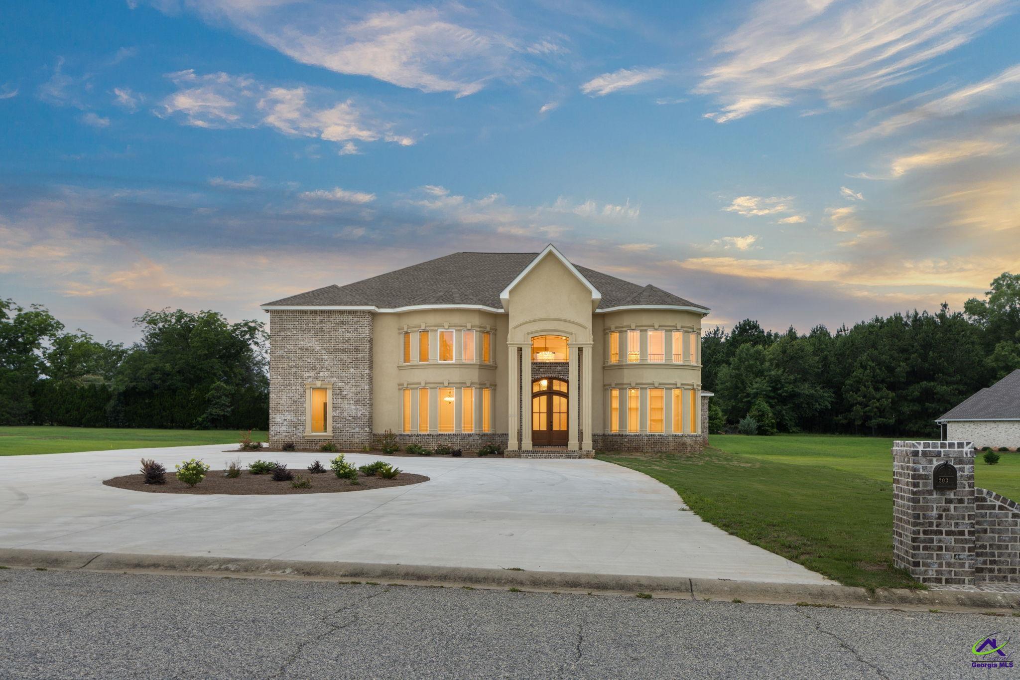 203 Highland Park Drive