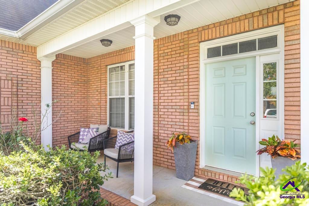 112 Dovecot Drive