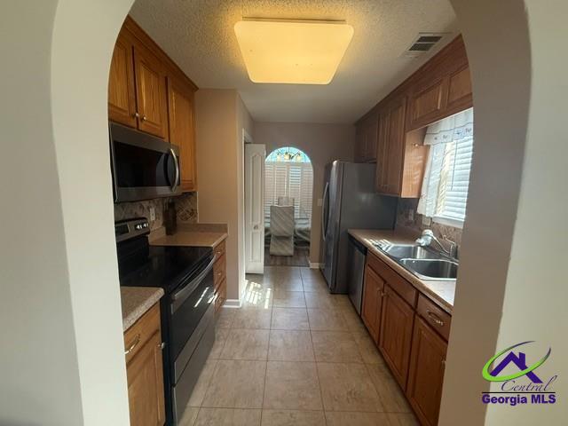 143 Rolling Woods Circle