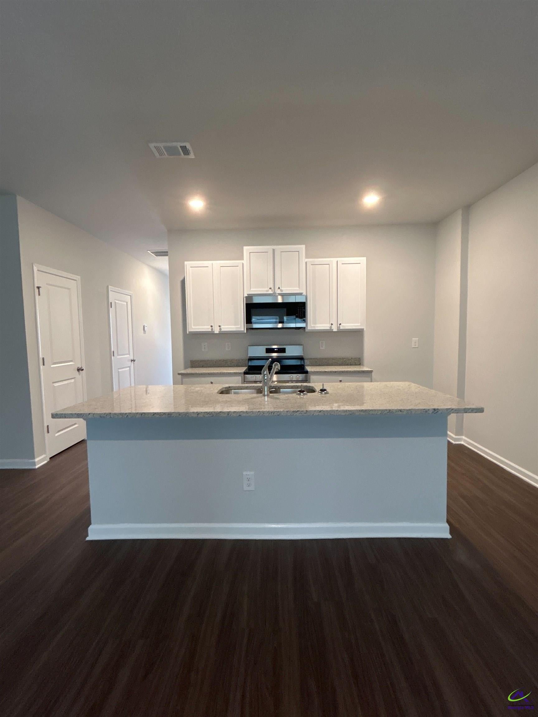 120 Red Oak Tr