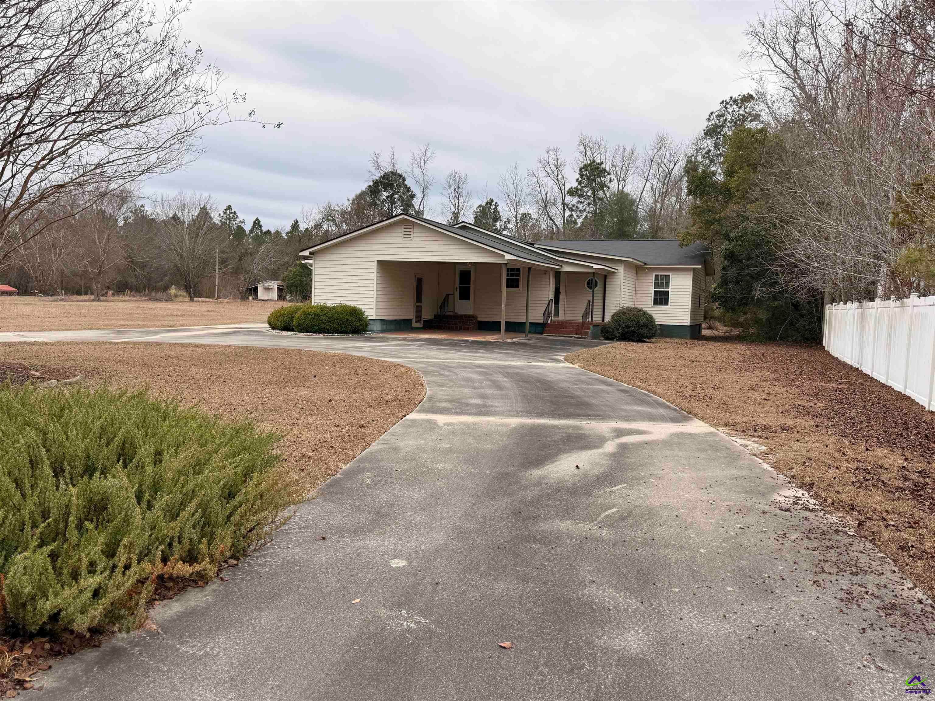 1025 Ralph Mullis Road