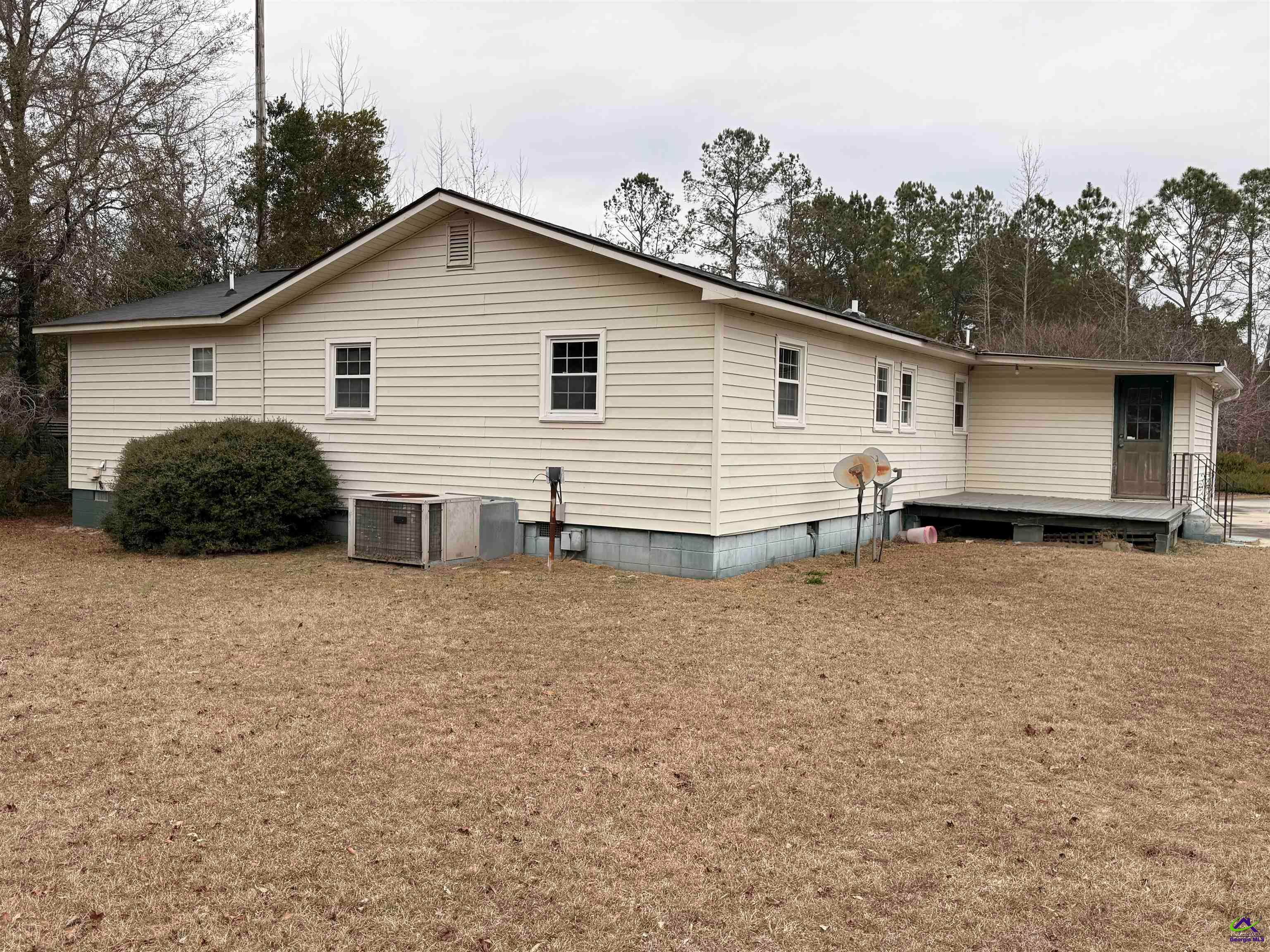 1025 Ralph Mullis Road