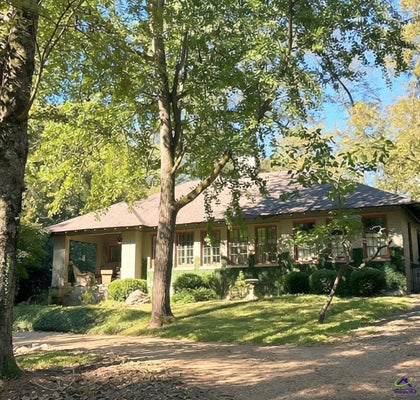 1116 JACKSON SPRINGS RD, MACON, GA 31211 - Image 1437e9f3ab2f48252aefb827b06e17b1/1237777147