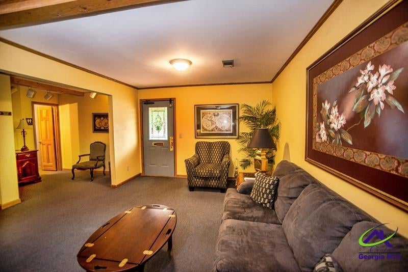 403 1/2 Pleasant Hill Road
