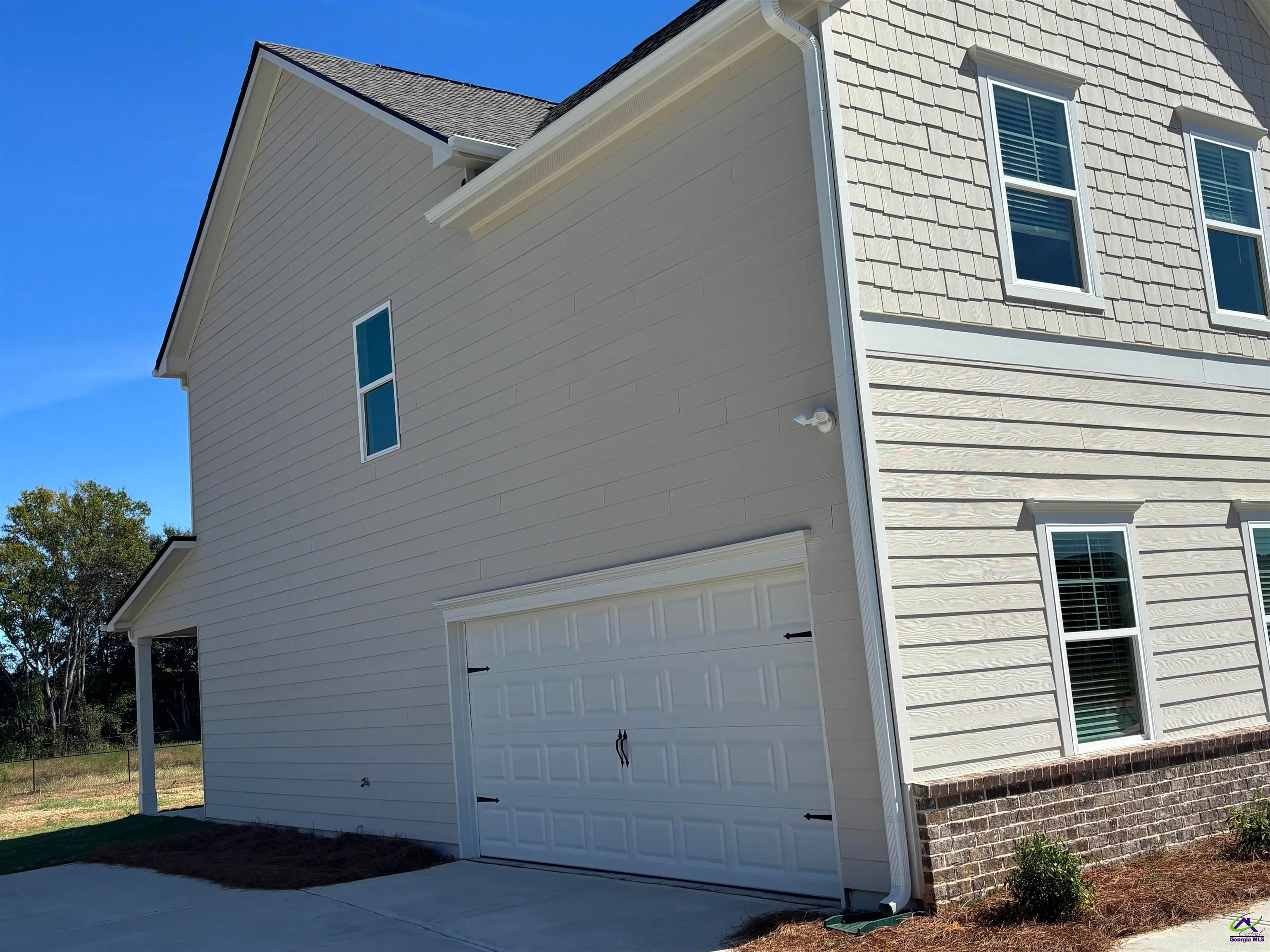 203 Jewellie Road