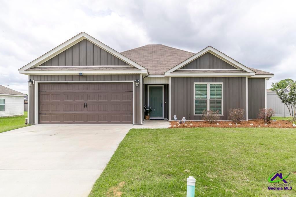 10 Cole Drive