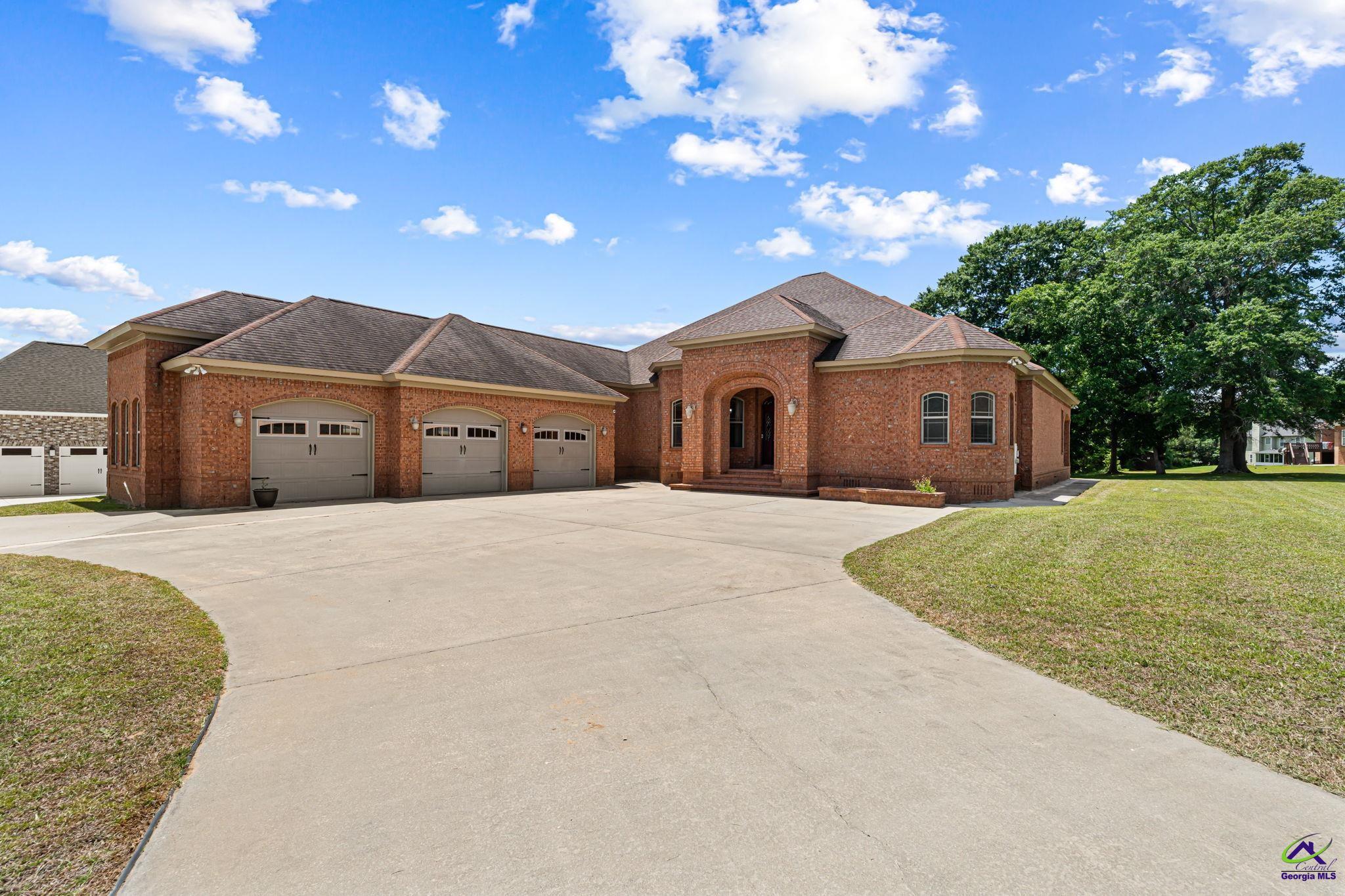 215 Little Hickory Drive