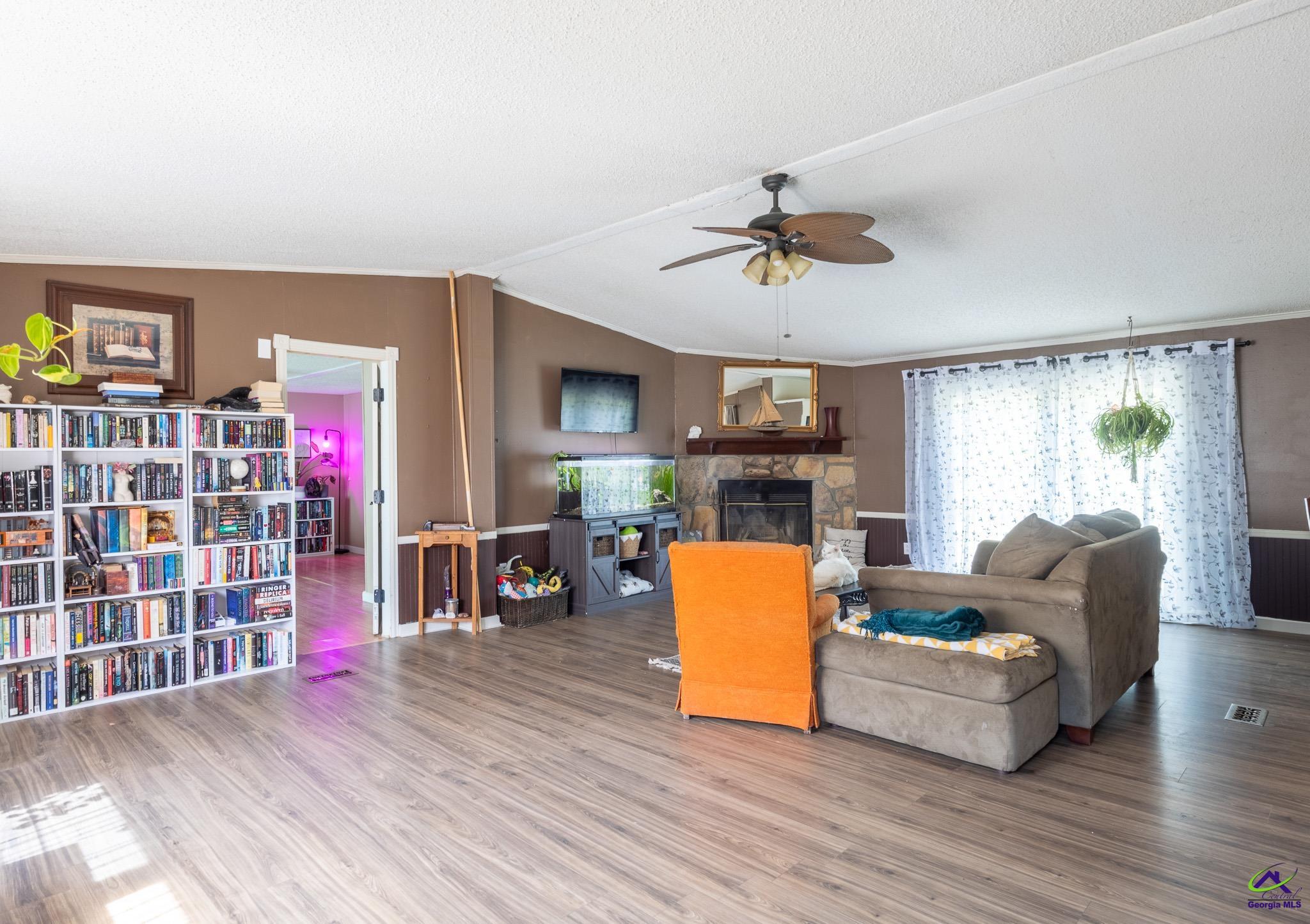 205 Briar Creek Way