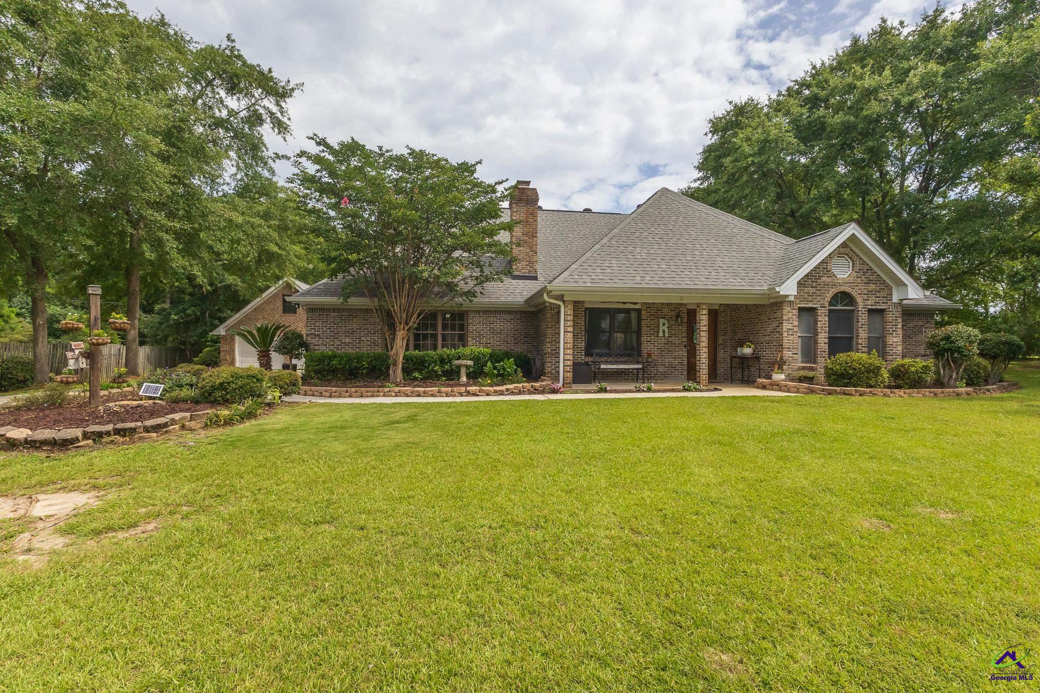 107 Loch Mere Drive