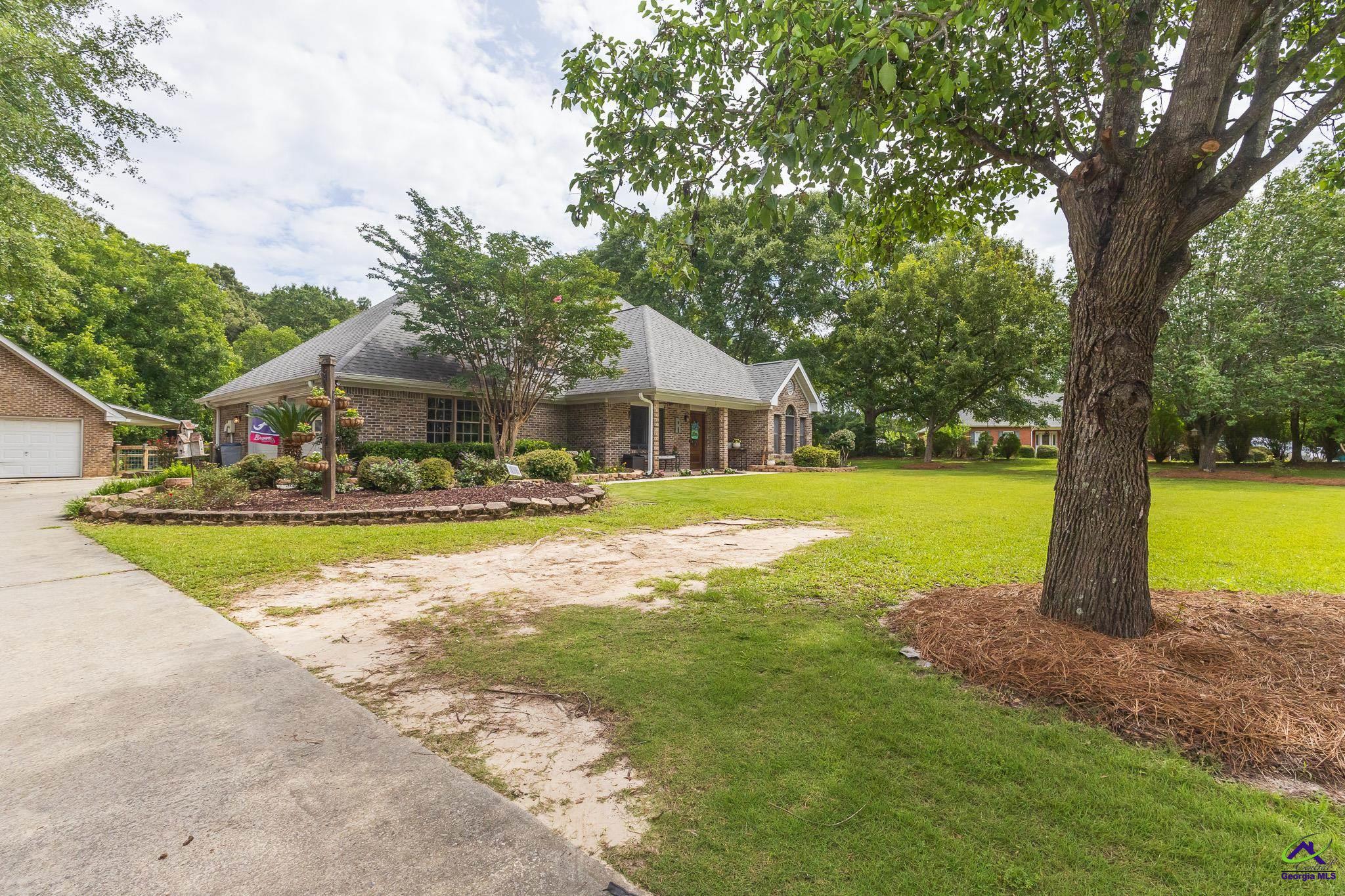 107 Loch Mere Drive